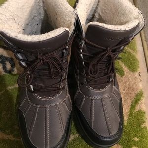 Nautica duck boots style winter insulated shoes